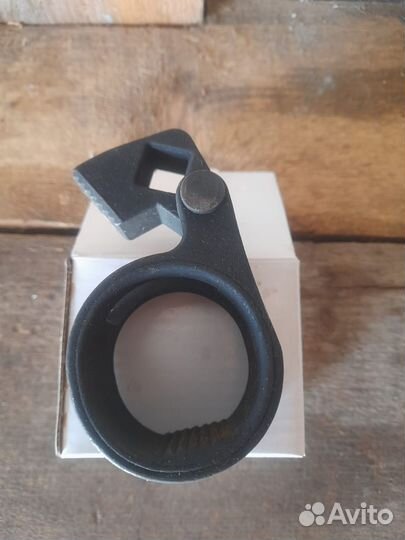 Съемник тяги рулевой рейки 27-42