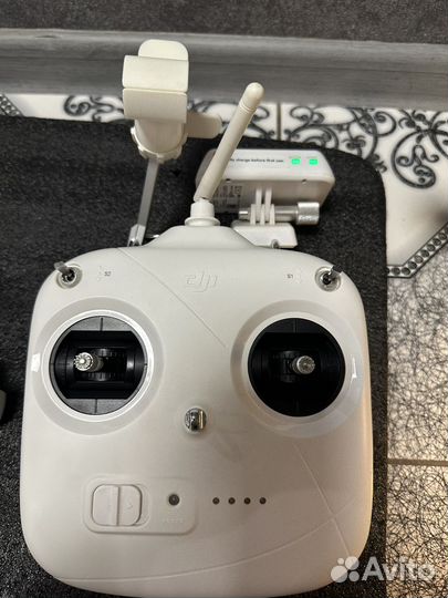 Квадрокоптер DJI Phantom 2 vision plus