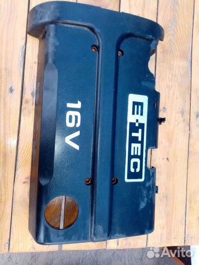 Крышка двигателя на нексию