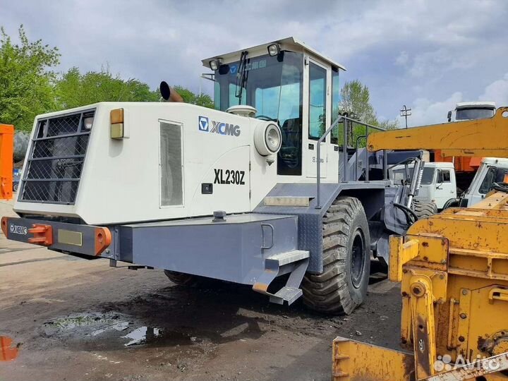 Рециклер/стабилизатор XCMG XL230, 2009