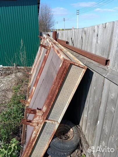 Комплект моторная лодка с мотором и прицепом