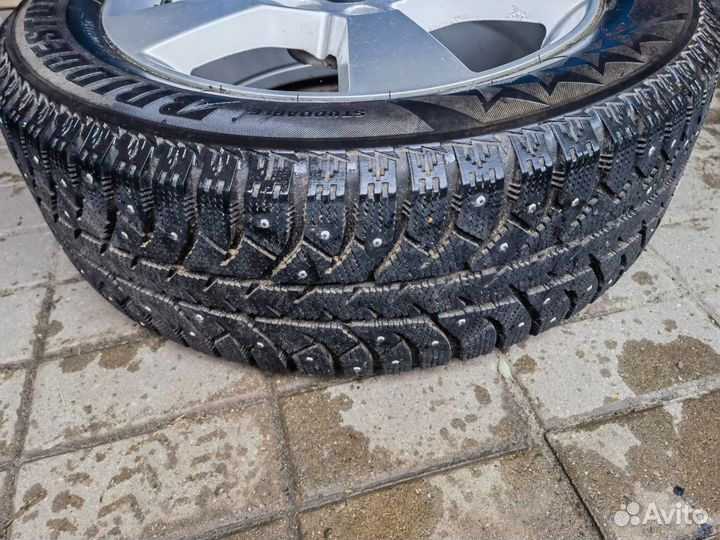 Bridgestone Ice cruiser 7000 215/60 r17 на литье