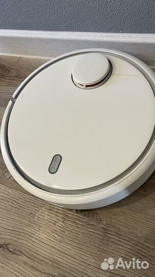 Робот пылесос белый xiaomi