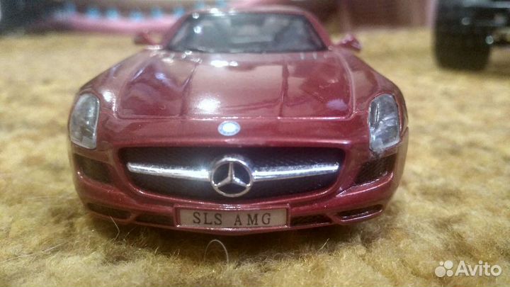 Модель Mercedes-Benz AMG SLS