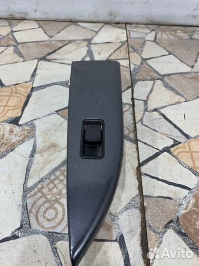 Блок управления стеклоподъемниками Mazda 6 седан