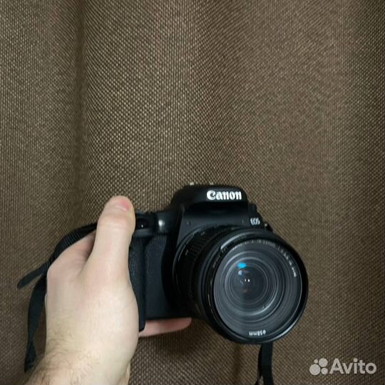 Камера Canon 77d