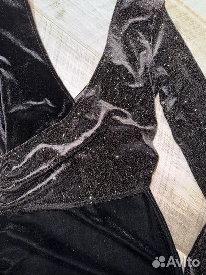 Платье Bershka 42-44