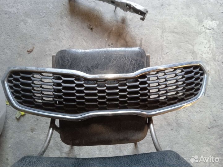 Решетка радиатора Киа Церато 3