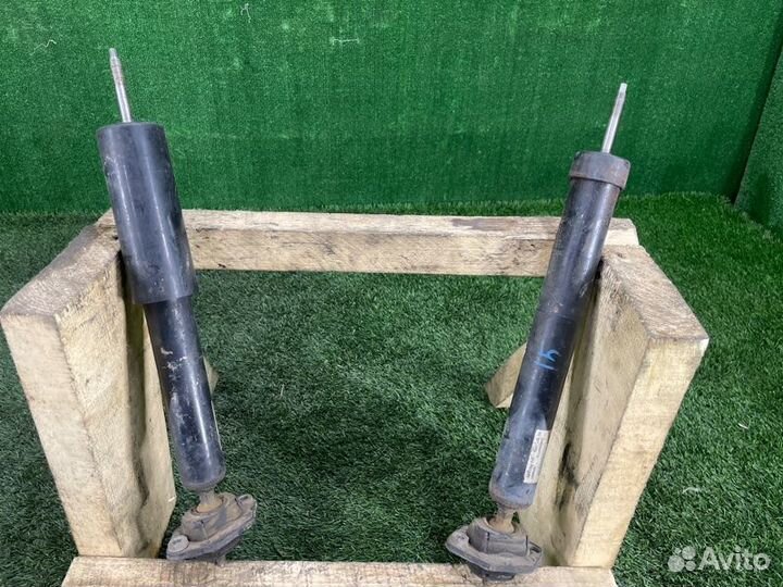 Амортизатор подвески задний Bmw X1 E84 N52B30 2010