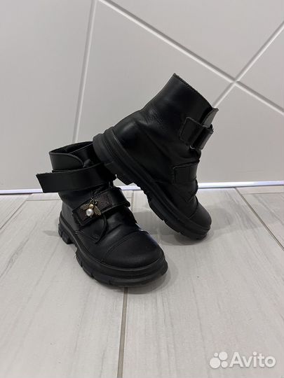 Ботинки для девочки