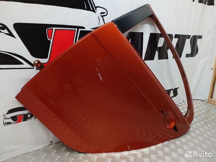 Дверь задняя Mitsubishi Lancer