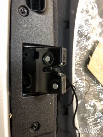 Крышка багажника w203 с япониии