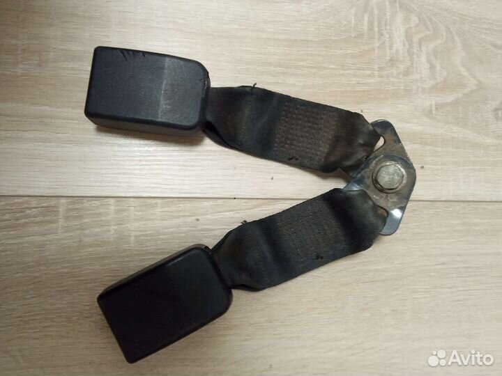 Крепление ремней сзади логан сандеро