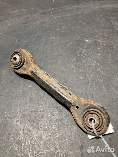 Рычаг подвески верхний задний Bmw 1 E87 2005