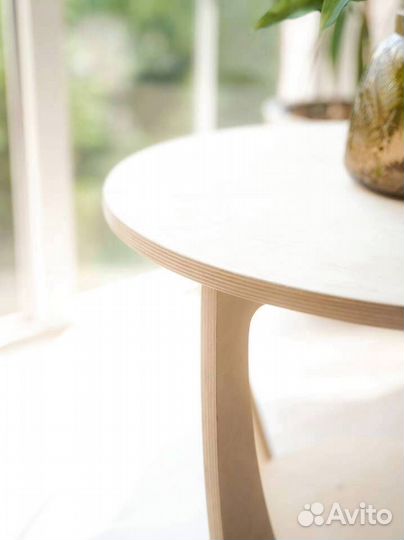 Деревянный стол уличный