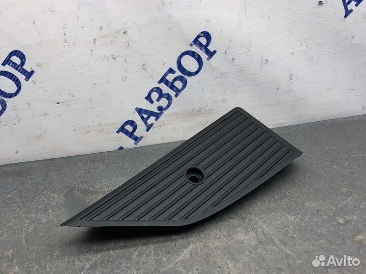 Подножка салона Фьюжен