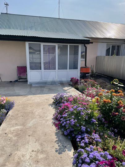 4-к. квартира, 50 м², 1/1 эт.