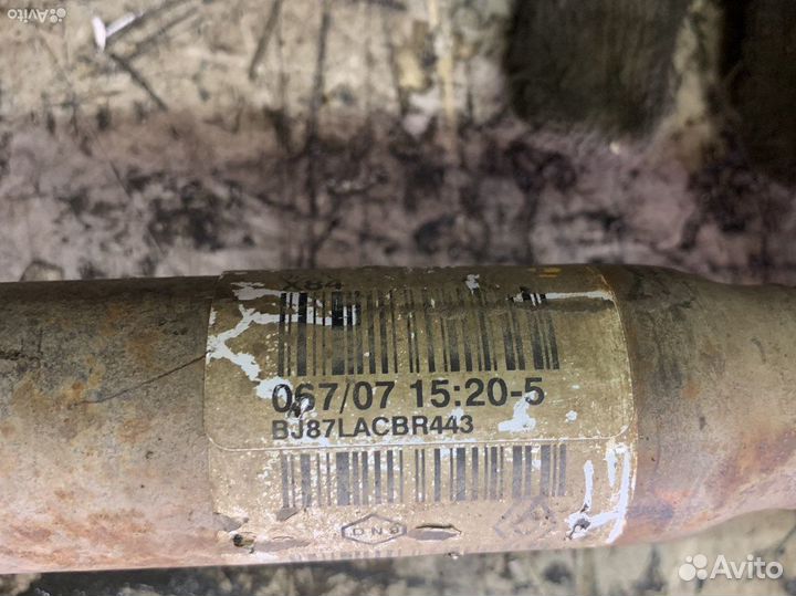 Привод левый АКПП Renault Megan 2