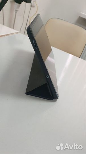 Чехол-книжка Samsung