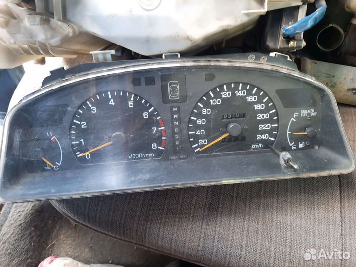 Щиток приборов субару