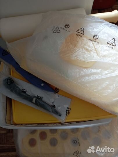 Посуда тапервер новая много