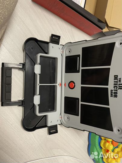 Настольная игра детектор лжи от hasbro новая