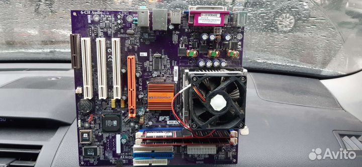 Материнская плата