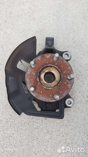 Поворотный кулак передний правый Mazda 6 GJ