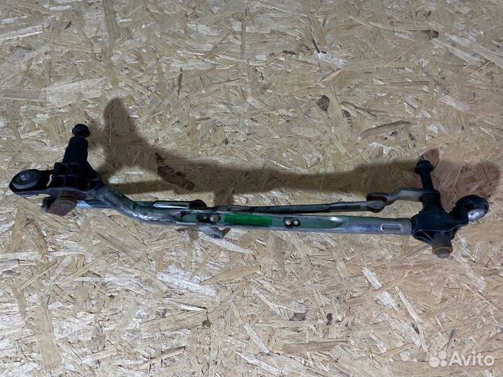 Трапеция стеклоочистителей передняя Renault Megan