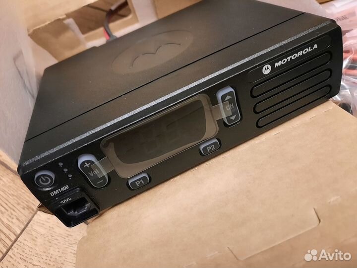 Motorola DM1400 VHF, UHF