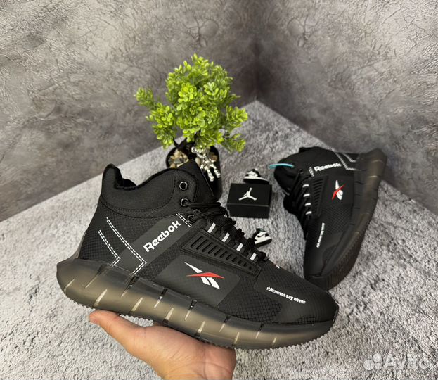 Кроссовки зимние Reebok