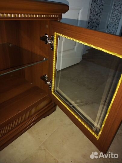 Тумба под тв серия Джоконда цвет орех