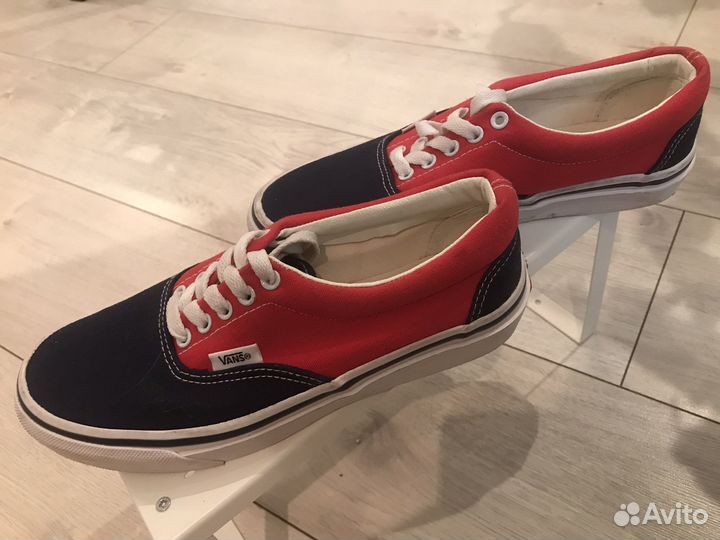 Кеды: бренд vans