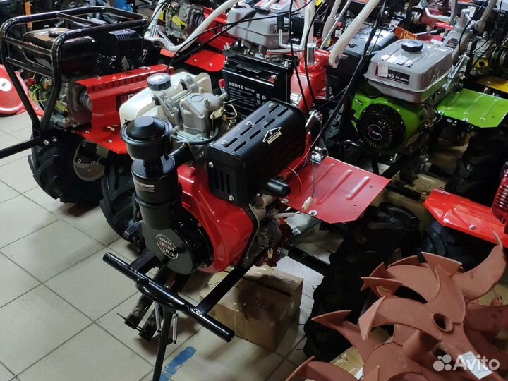 Мотоблок помощник 7-17л.с