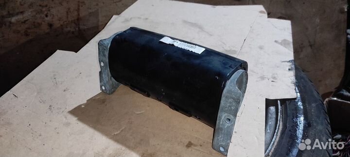Airbag пассажирский мерседес W202