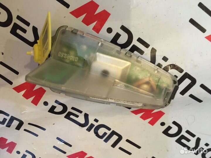 Антена GPS на BMW F30 F32 E90 плавник BMW 65209209