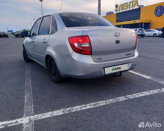 LADA Granta 1.6 МТ, 2013, 143 000 км