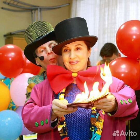 Фокусник престидижитатор