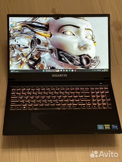 Новый игровой ноутбук gigabyte rtx30/12ядер