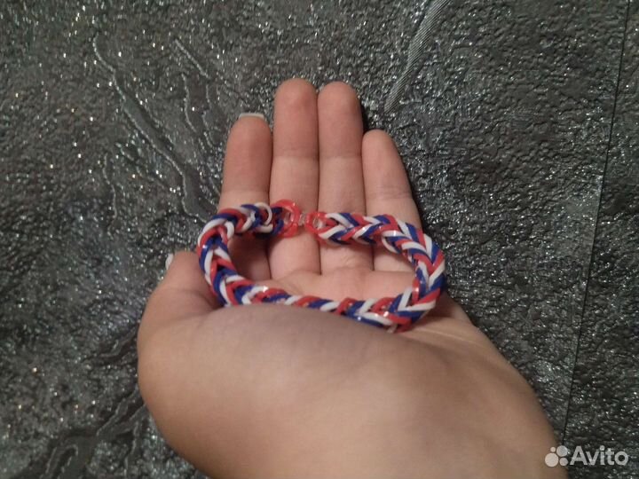 Браслет из резиночек