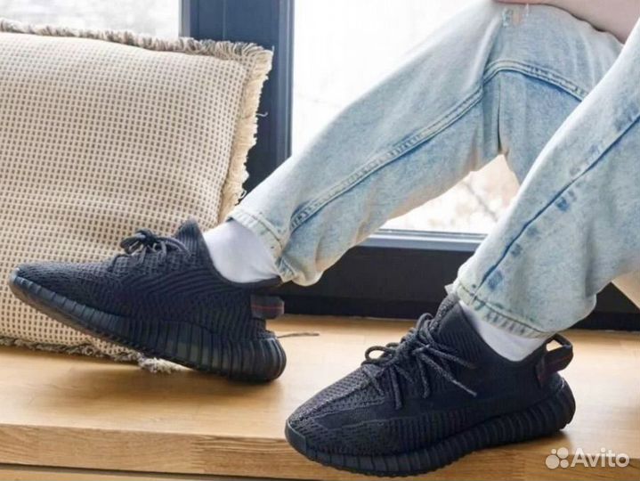 Кроссовки Adidas Yeezy Boost 350