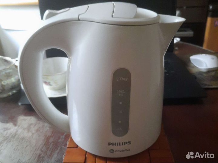 Чайник электрический Philips