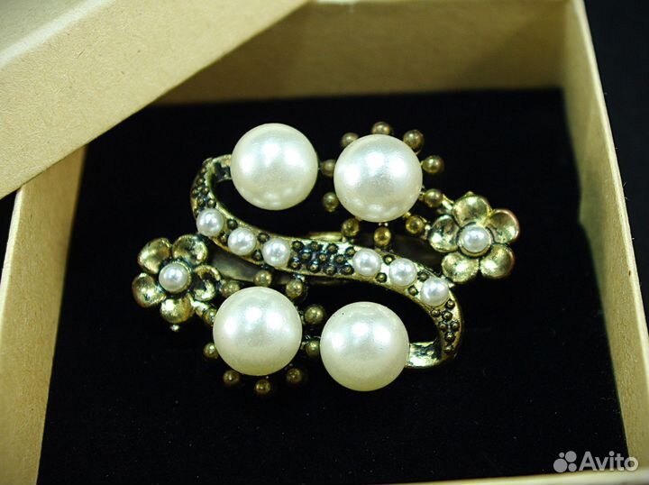 Винтажная брошь Чехословакия 80гг