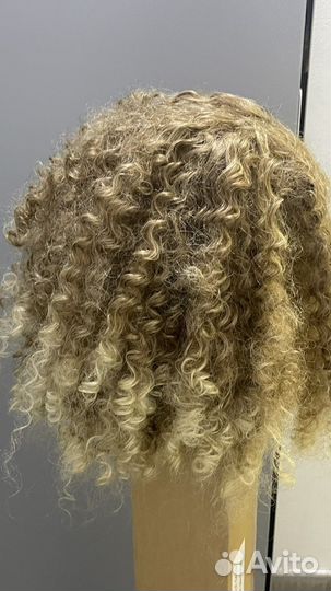 Парик женский блонд кудри
