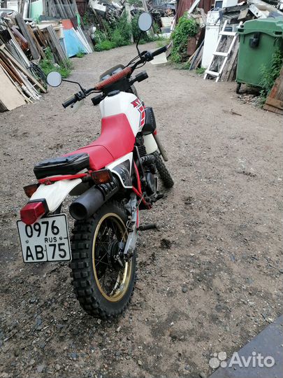 Продам мотоцикл Yamaha xt250