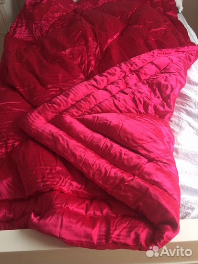 Одеяло пуховое