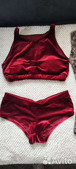 Костюм для занятий танцами