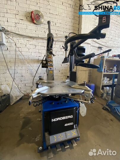 Triangle TH201 235/40 R18 95Y