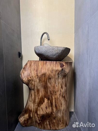 Тумба из массива дерева