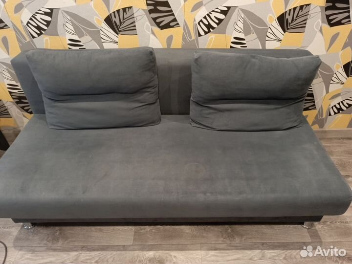 Продаю диван бу